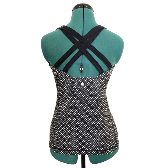 LULULEMON 6 Enhearten Tank Top Black & White Geometric Criss Cross Back Athletic - Picture 4 of 9
